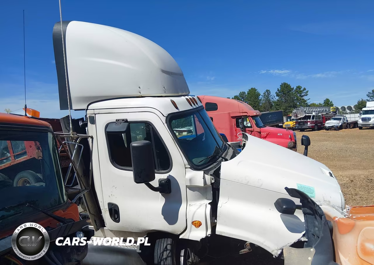 2016 Freightliner Cascadia 125 VIN:3AKJGEBG0GSHC5397 - 13
