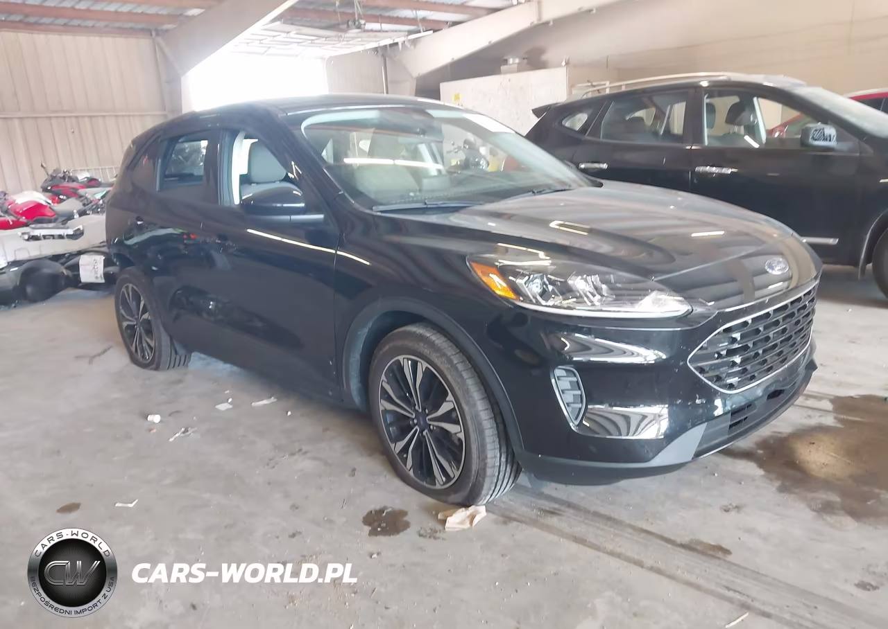 2022 Ford Escape Se