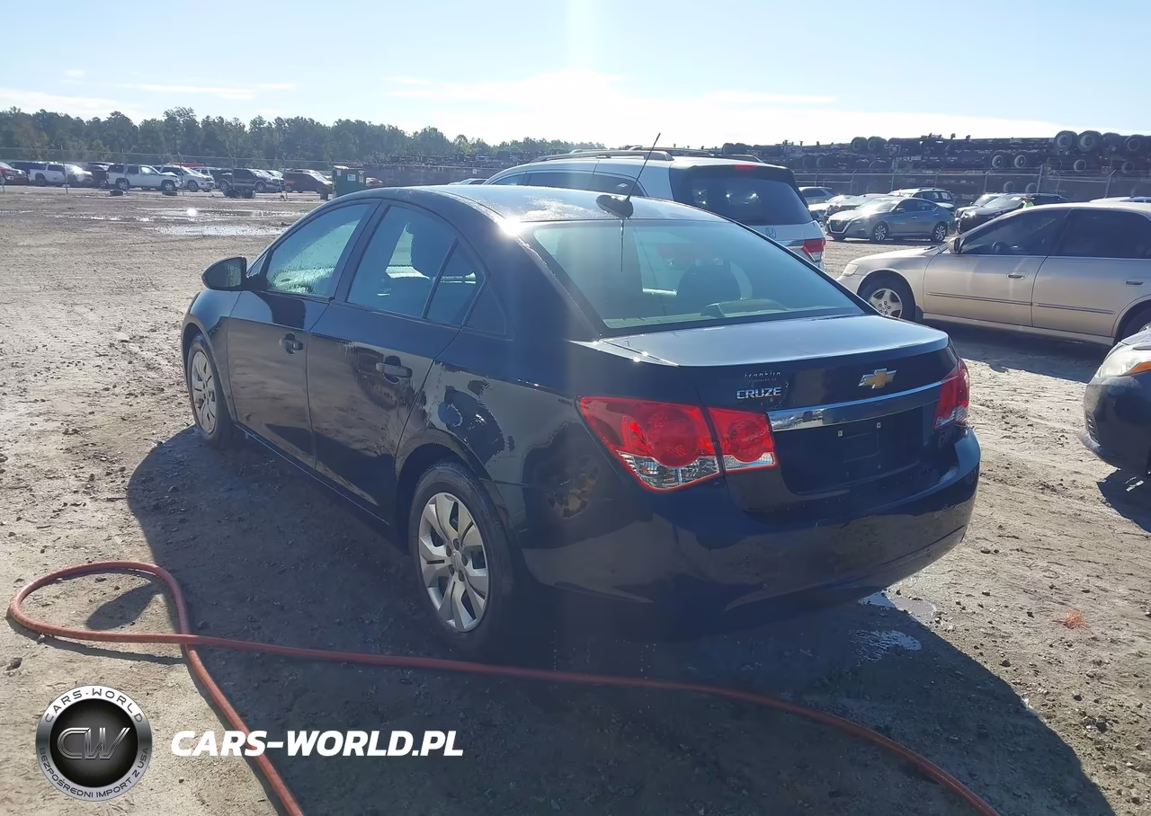 2016 Chevrolet Cruze Limited Ls Auto VIN:1G1PC5SH2G7120625 - 3