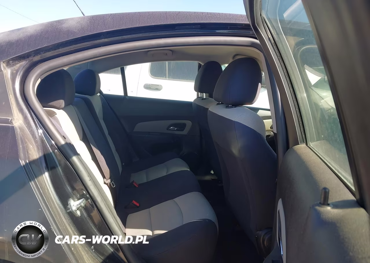2016 Chevrolet Cruze Limited Ls Auto VIN:1G1PC5SH2G7120625 - 8