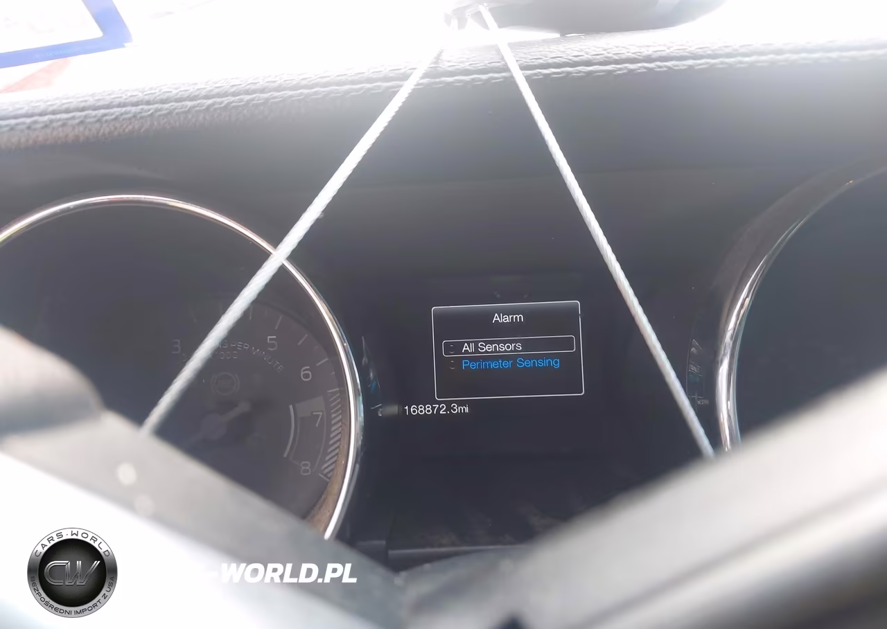 2016 Ford Mustang Ecoboost Premium VIN:1FATP8UH0G5253670 - 15