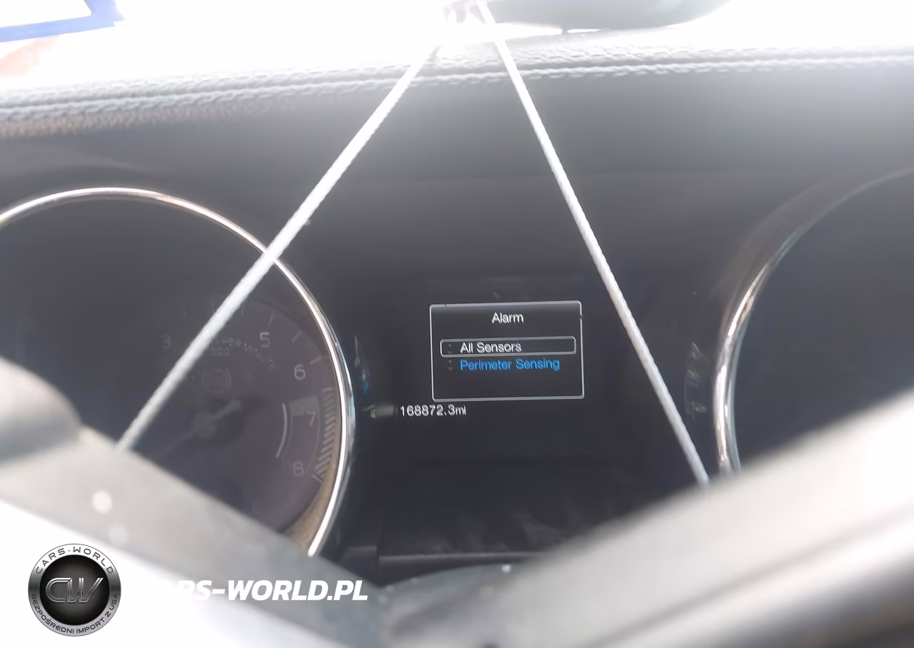 2016 Ford Mustang Ecoboost Premium VIN:1FATP8UH0G5253670 - 7