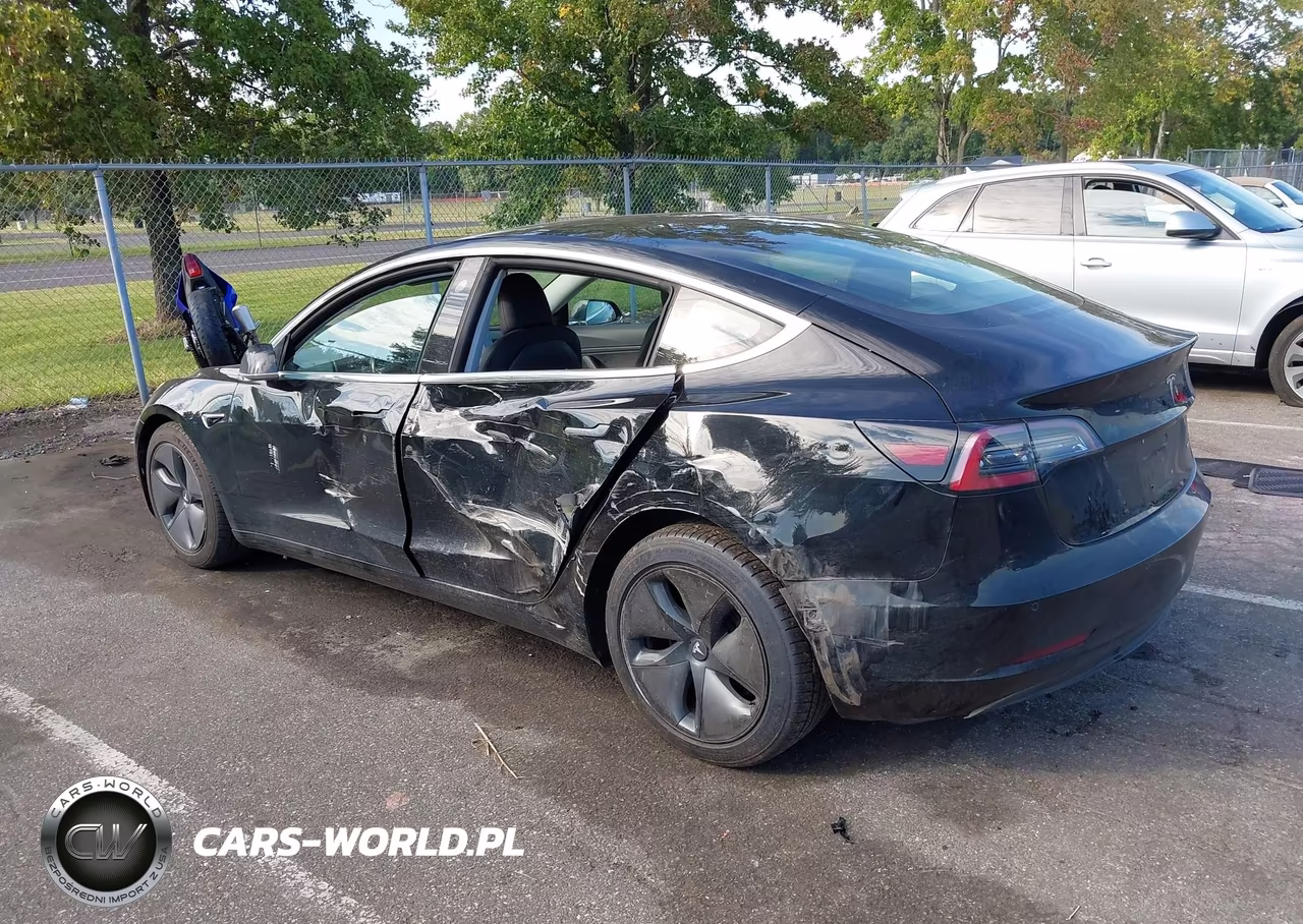 2018 Tesla Model 3 Long Range-Performance VIN:5YJ3E1EB9JF064121 - 3