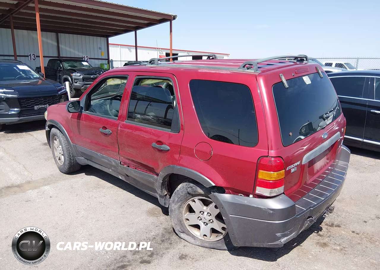 2005 Ford Escape Xlt VIN:1FMCU93135KC22887 - 3