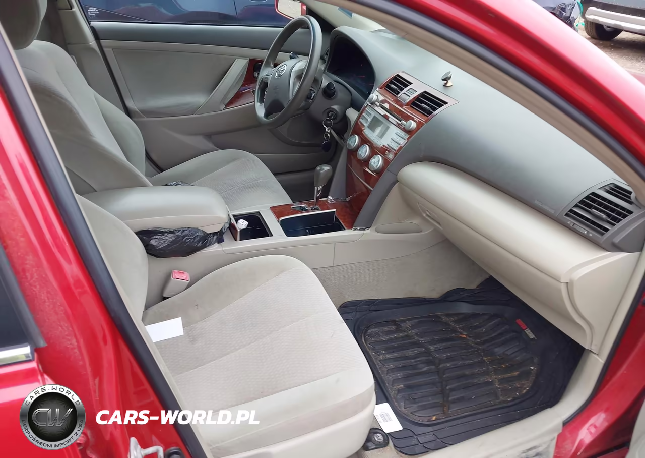 2010 Toyota Camry Le VIN:4T1BF3EK7AU571008 - 5