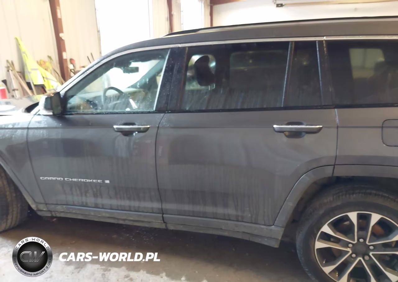 2023 Jeep Grand Cherokee L Overland 4X4 VIN:1C4RJKDG2P8103388 - 14