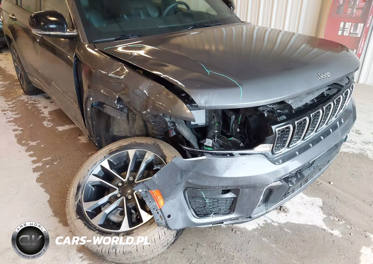 2023 Jeep Grand Cherokee L Overland 4X4 VIN:1C4RJKDG2P8103388 - 6