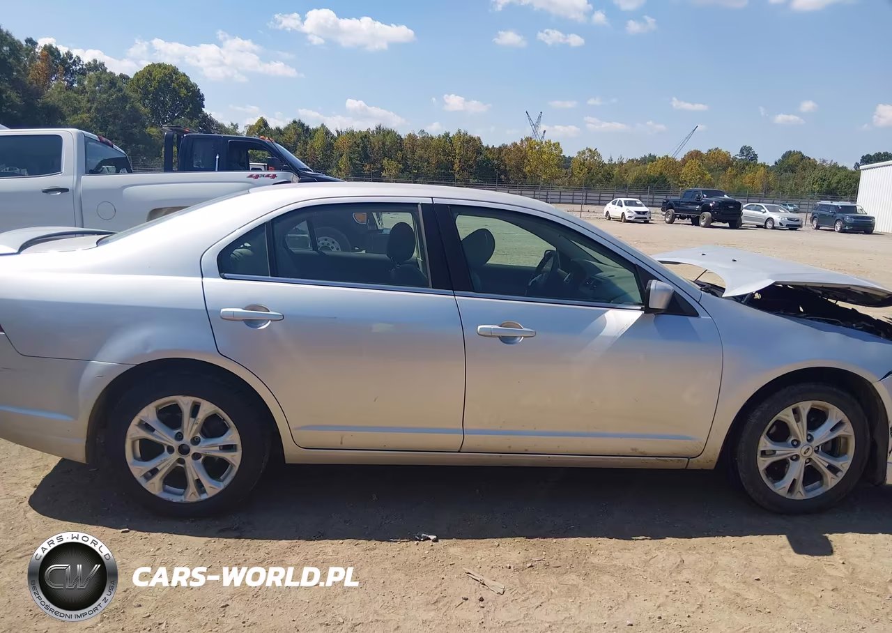 2012 Ford Fusion Se VIN:3FAHP0HA1CR447698 - 13