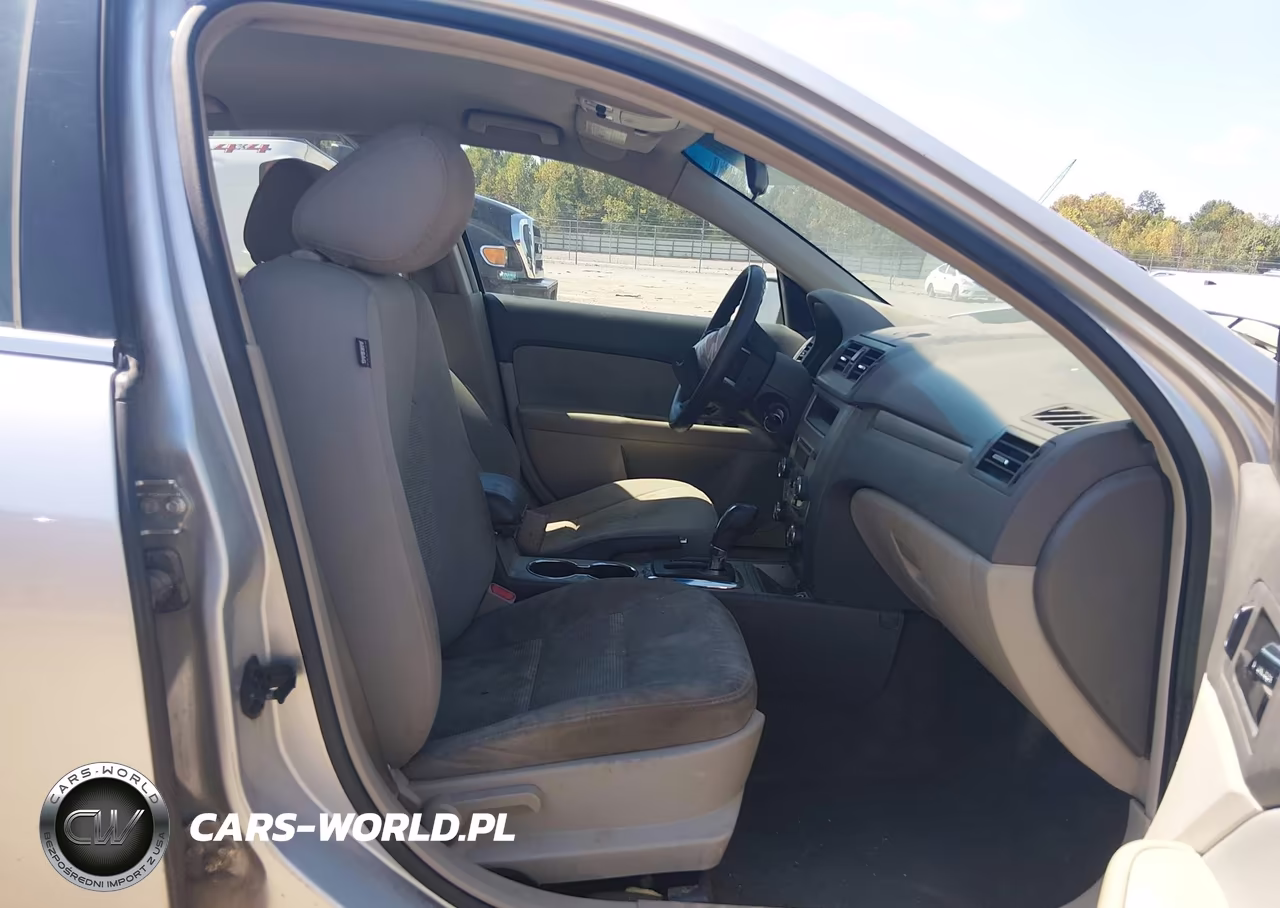 2012 Ford Fusion Se VIN:3FAHP0HA1CR447698 - 5