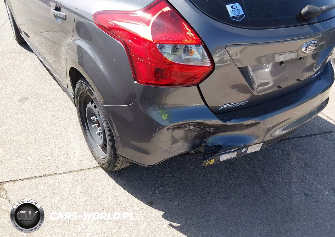 2013 Ford Focus Se VIN:1FADP3K28DL115193 - 6