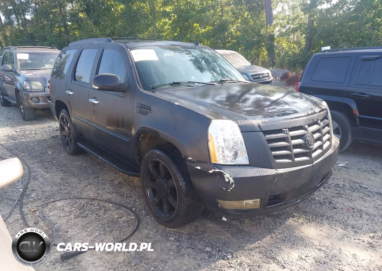 2007 Cadillac Escalade Standard VIN:1GYEC63897R312304 - 1