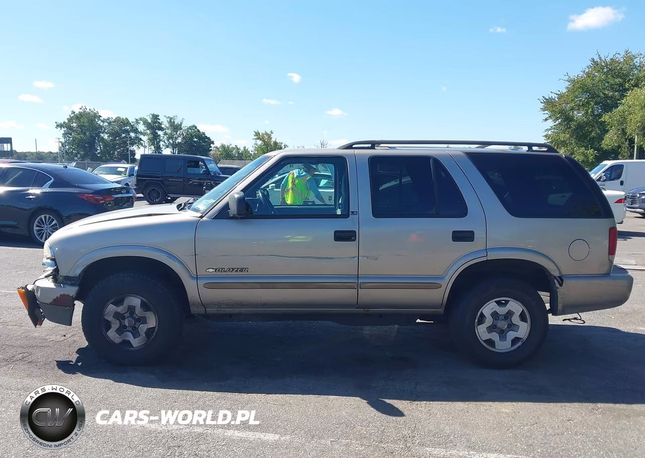 2002 Chevrolet Blazer Ls VIN:1GNDT13W22K221743 - 14