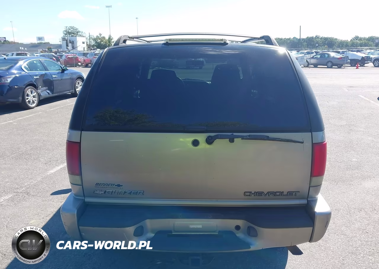 2002 Chevrolet Blazer Ls VIN:1GNDT13W22K221743 - 16