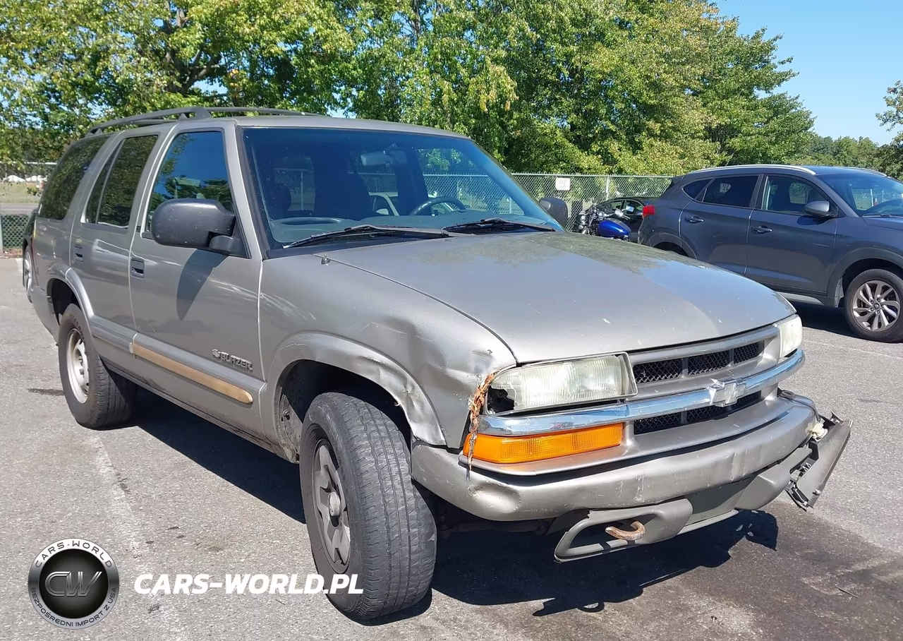 2002 Chevrolet Blazer Ls VIN:1GNDT13W22K221743 - 6