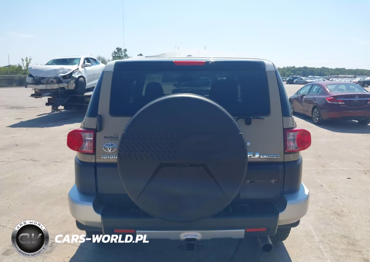 2011 Toyota Fj Cruiser VIN:JTEBU4BF6BK102962 - 13