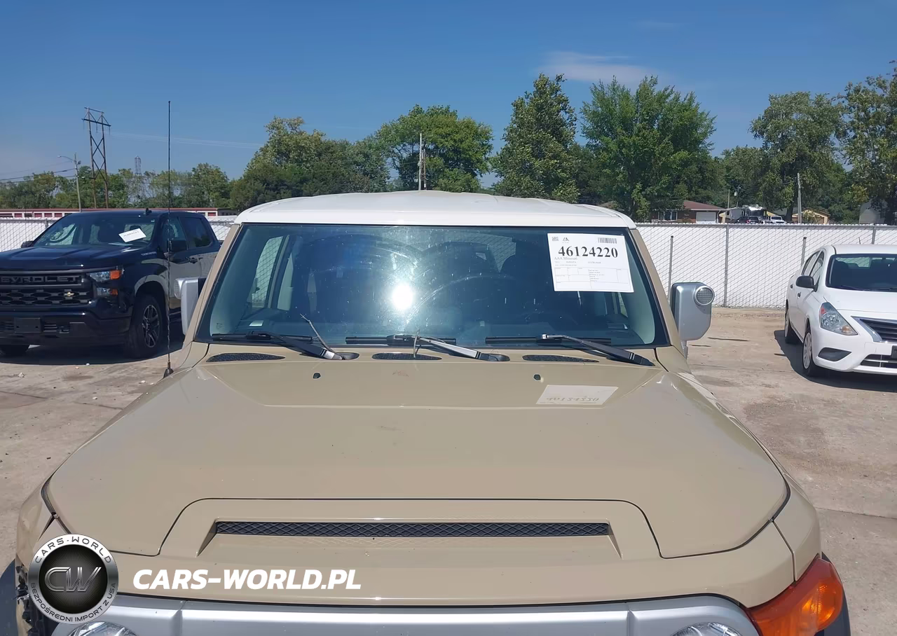 2011 Toyota Fj Cruiser VIN:JTEBU4BF6BK102962 - 16