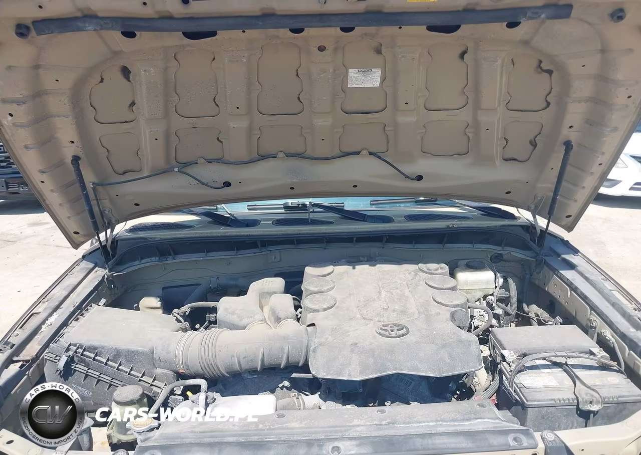 2011 Toyota Fj Cruiser VIN:JTEBU4BF6BK102962 - 7