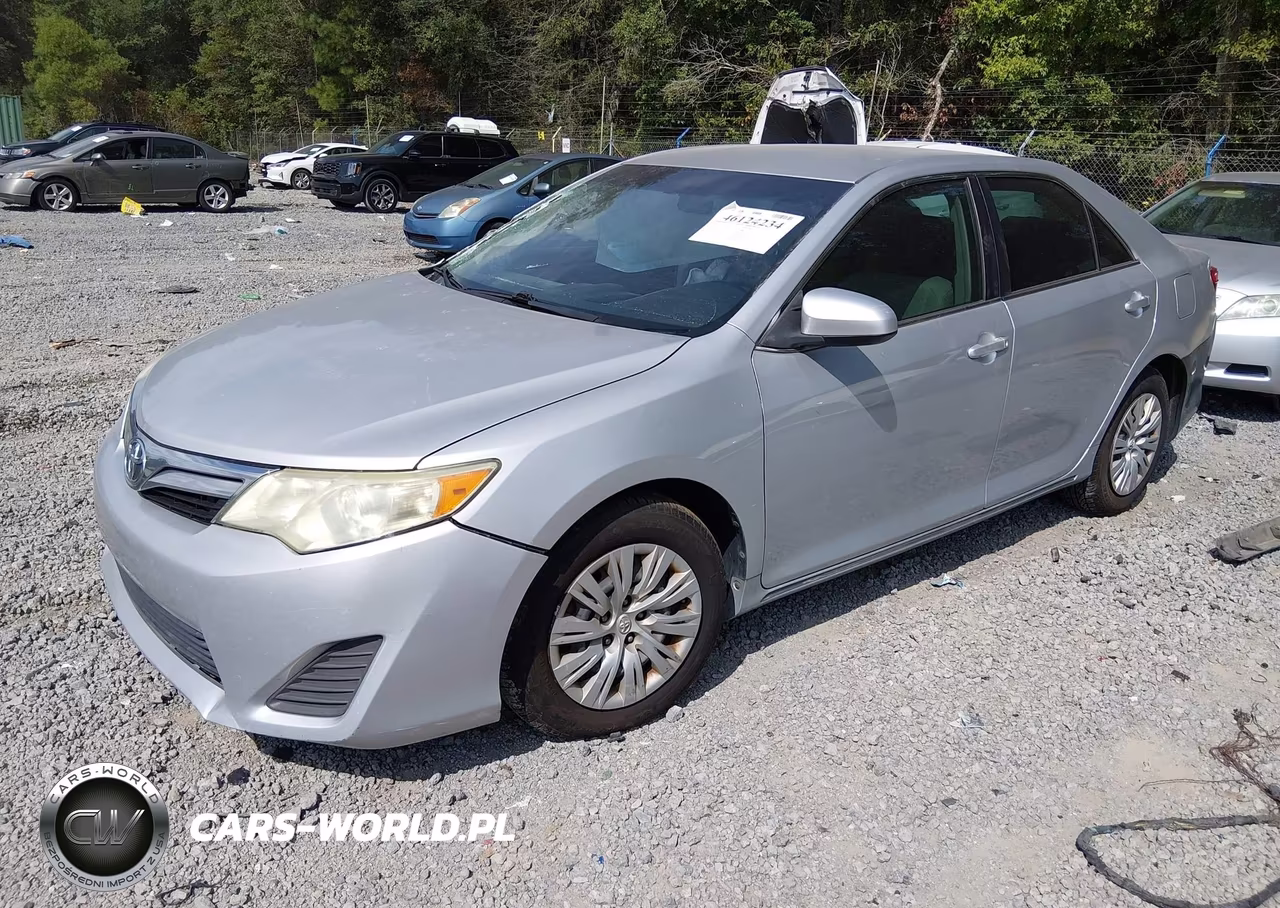 2014 Toyota Camry Le VIN:4T1BF1FK2EU449567 - 2