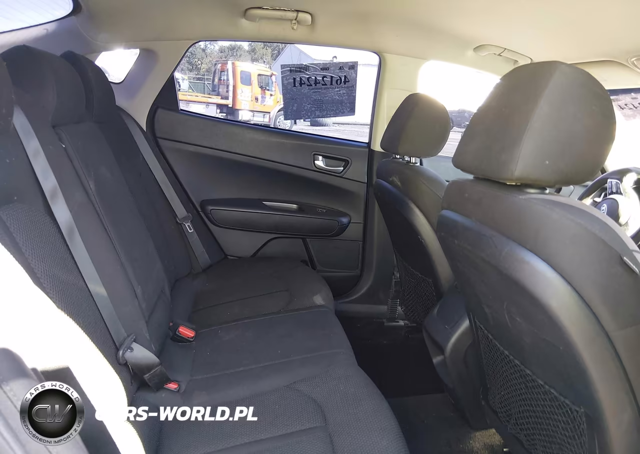 2019 Kia Optima Lx VIN:5XXGT4L30KG360325 - 8