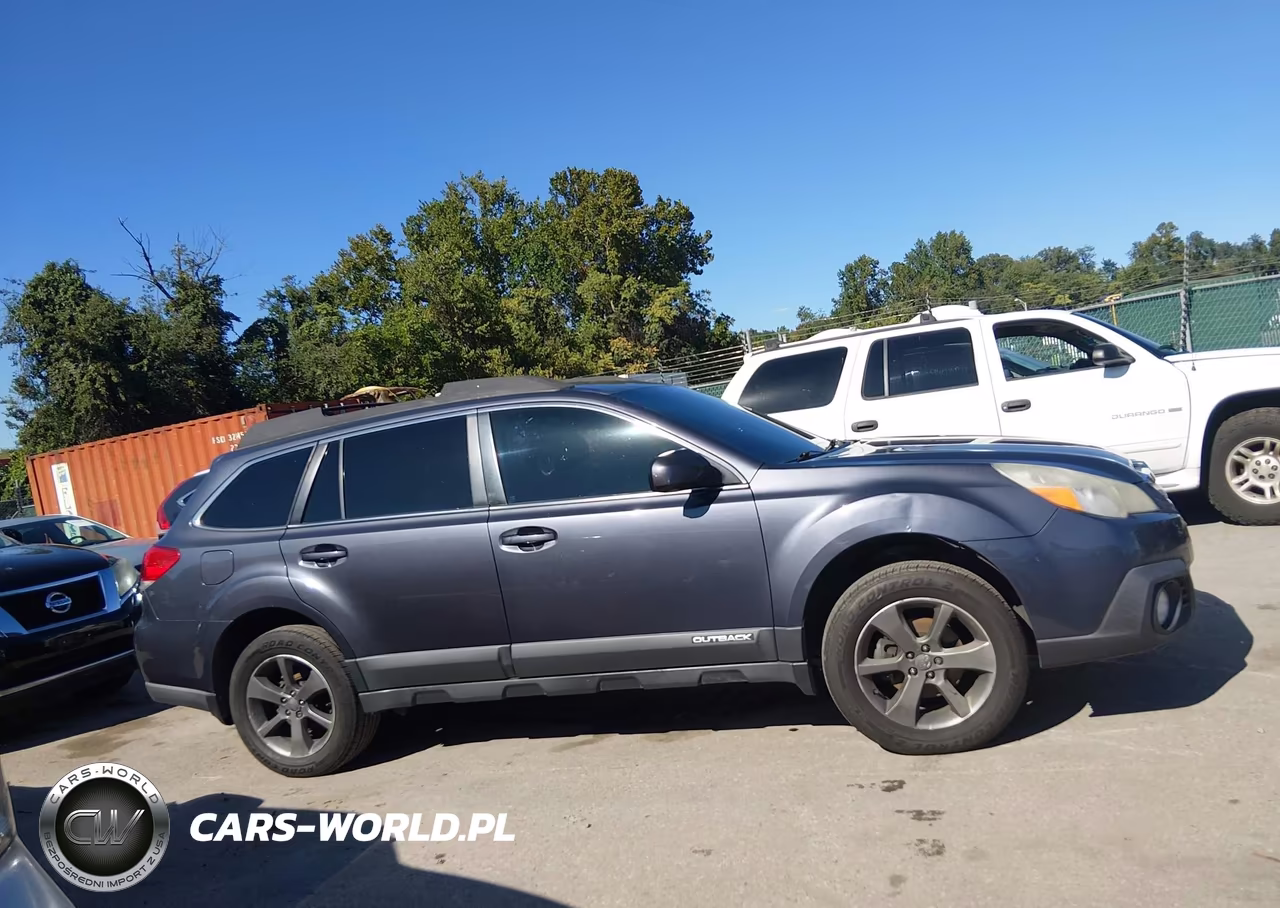 2014 Subaru Outback 2.5I Premium VIN:4S4BRCCC6E3307373 - 13