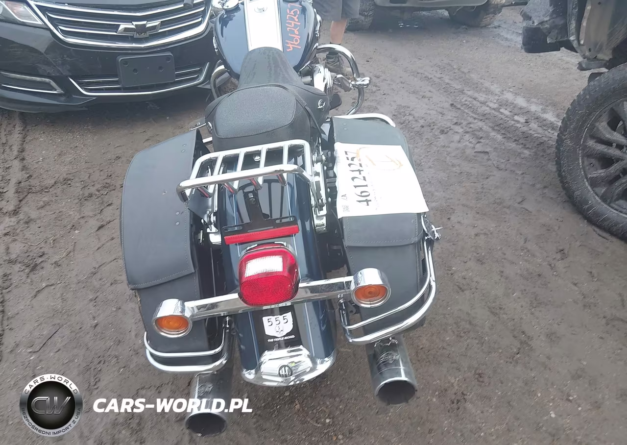 2013 Harley-Davidson Flhrc Road King Classic VIN:1HD1FRM17DB652956 - 6
