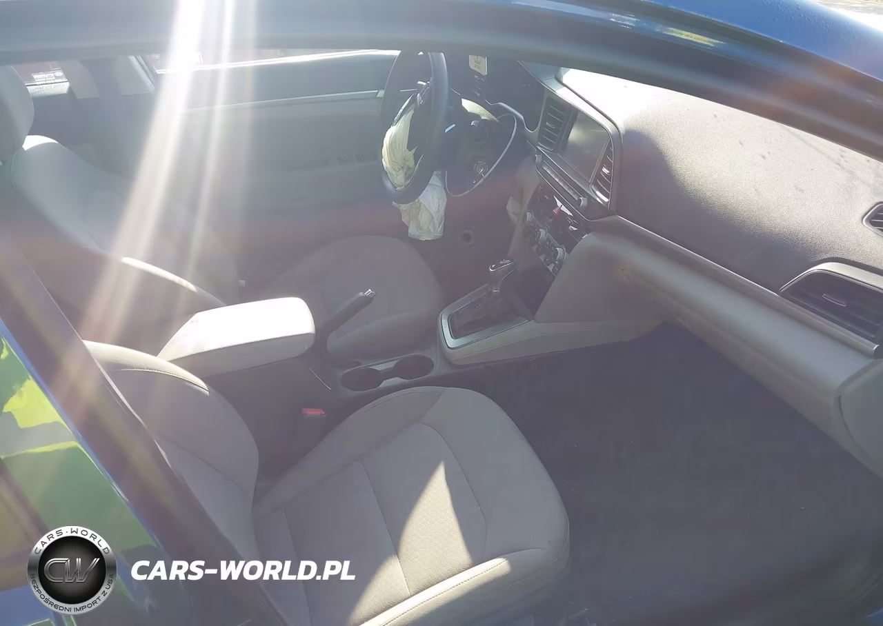 2020 Hyundai Elantra Sel VIN:5NPD84LF3LH630958 - 5