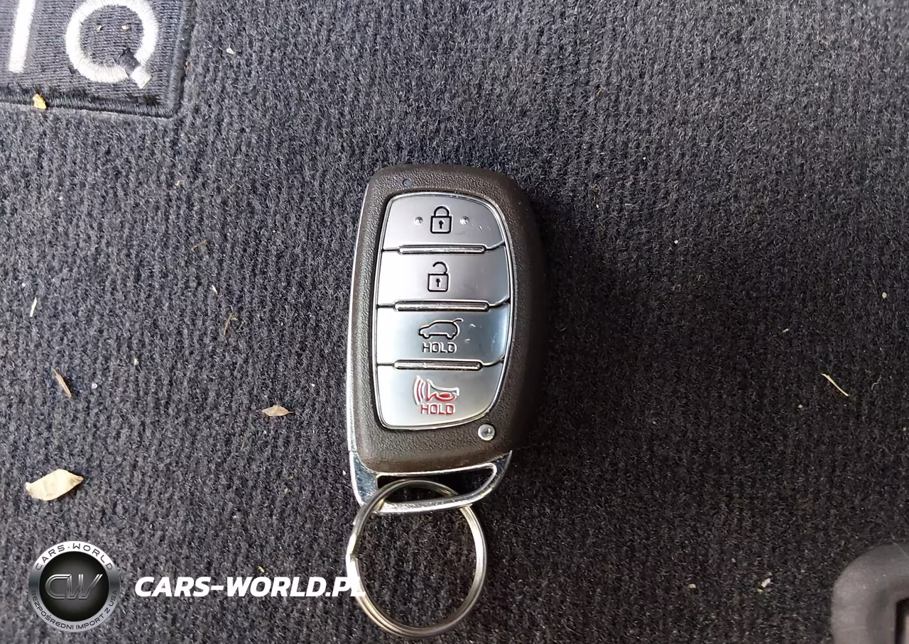 2018 Hyundai Ioniq Hybrid Blue VIN:KMHC65LC1JU076069 - 11