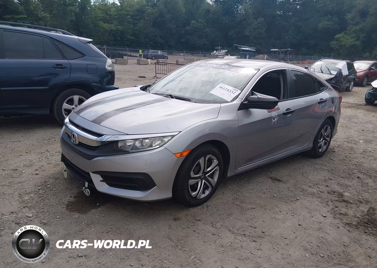 2018 Honda Civic Lx VIN:2HGFC2F51JH607796 - 2