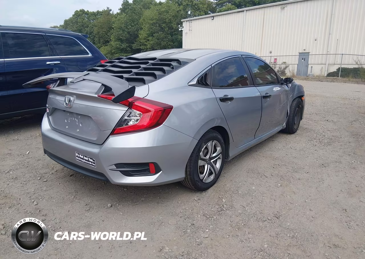 2018 Honda Civic Lx VIN:2HGFC2F51JH607796 - 4