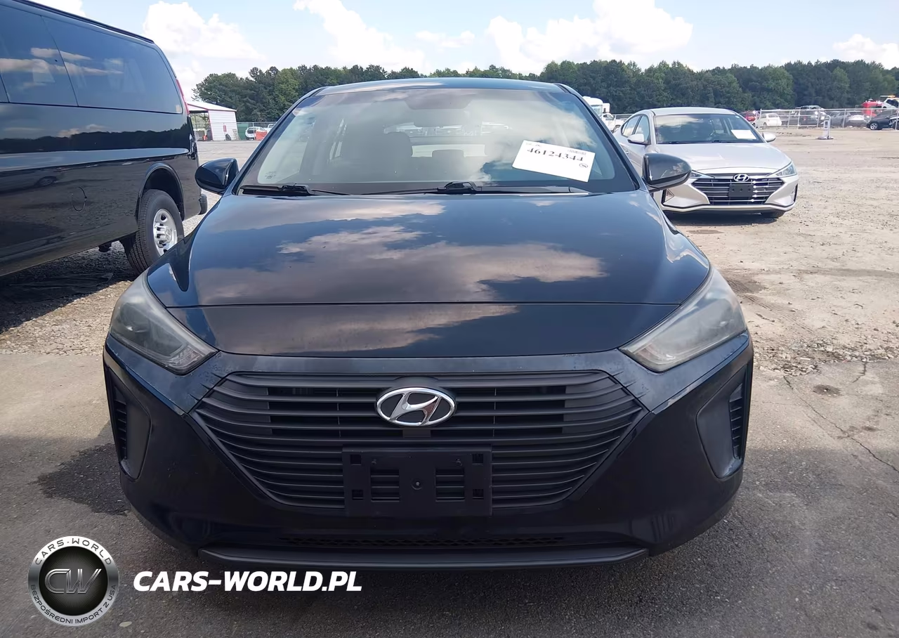 2018 Hyundai Ioniq Hybrid Blue VIN:KMHC65LC1JU075309 - 13