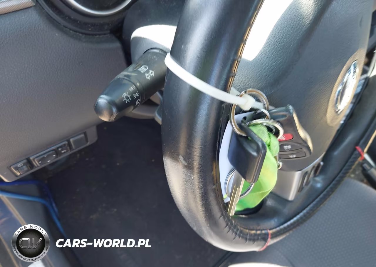 2009 Nissan Versa 1.8Sl VIN:3N1BC13EX9L382828 - 11