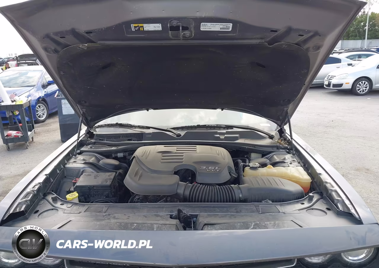 2016 Dodge Challenger Sxt VIN:2C3CDZAG8GH336622 - 10