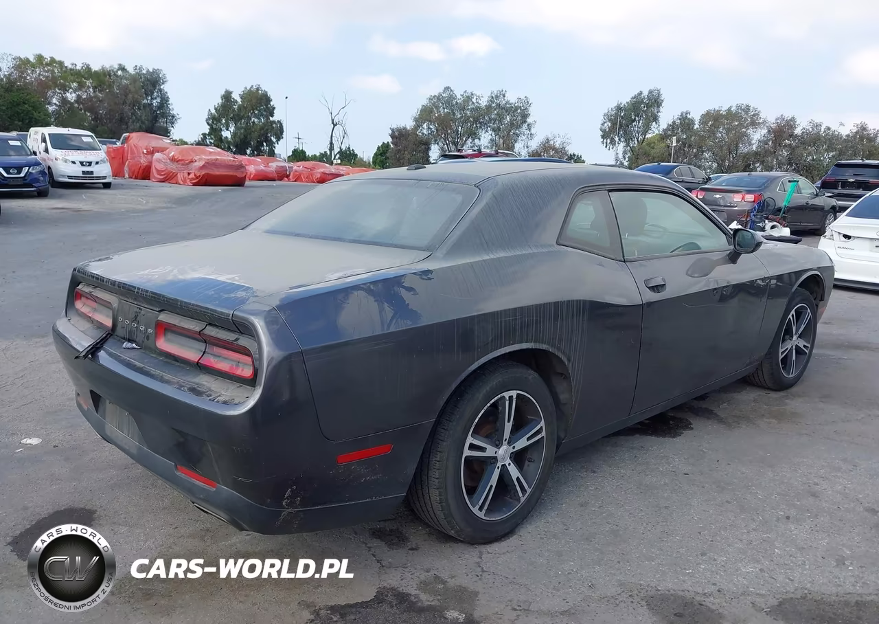 2016 Dodge Challenger Sxt VIN:2C3CDZAG8GH336622 - 4