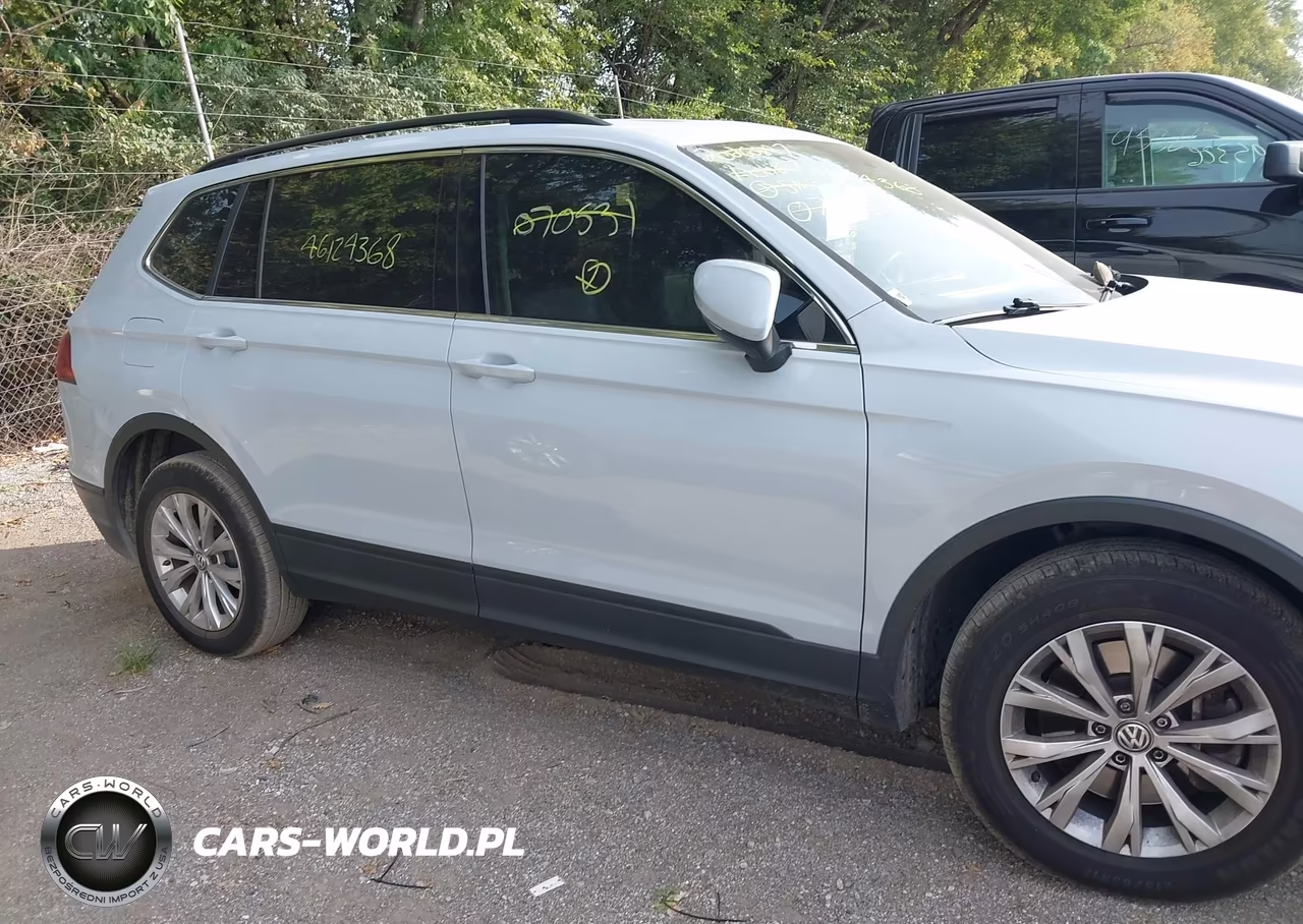 2019 Volkswagen Tiguan 2.0T Se-2.0T Sel-2.0T Sel R-Line-2.0T Sel R-Line Black VIN:3VV2B7AX4KM070531 - 13