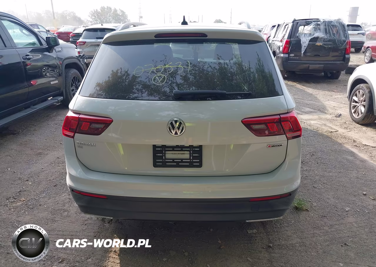 2019 Volkswagen Tiguan 2.0T Se-2.0T Sel-2.0T Sel R-Line-2.0T Sel R-Line Black VIN:3VV2B7AX4KM070531 - 16