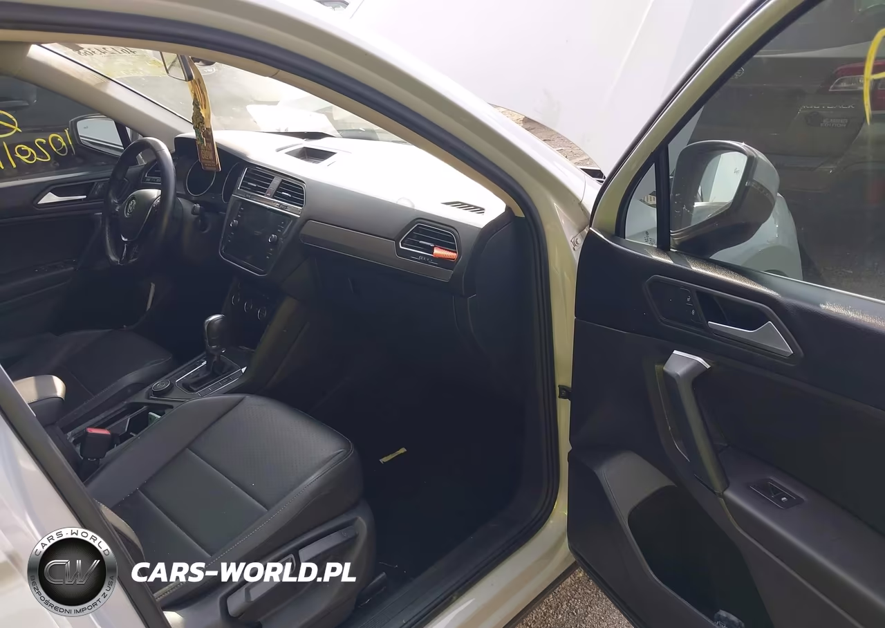 2019 Volkswagen Tiguan 2.0T Se-2.0T Sel-2.0T Sel R-Line-2.0T Sel R-Line Black VIN:3VV2B7AX4KM070531 - 5