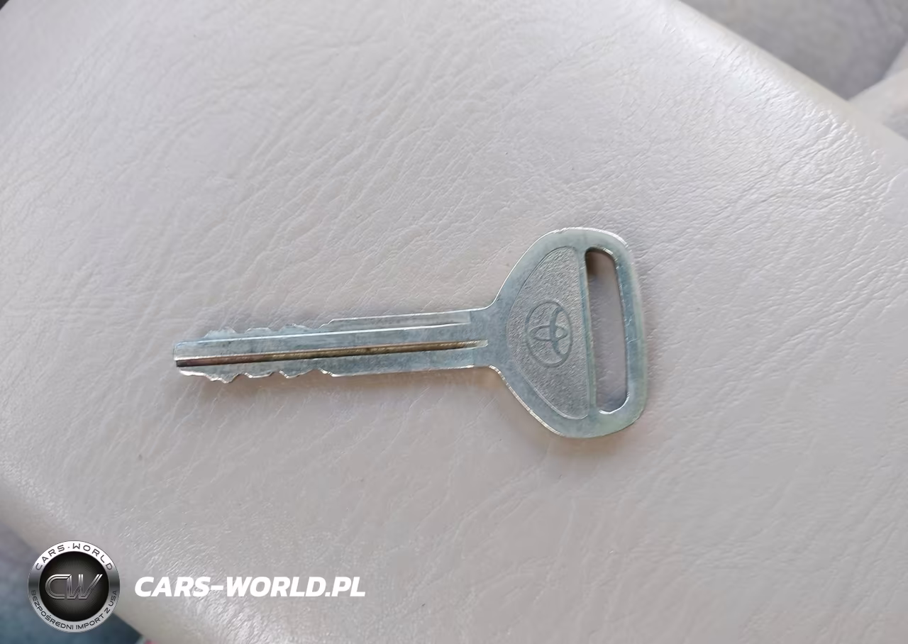 2003 Toyota Corolla Le VIN:1NXBR32E53Z133015 - 11