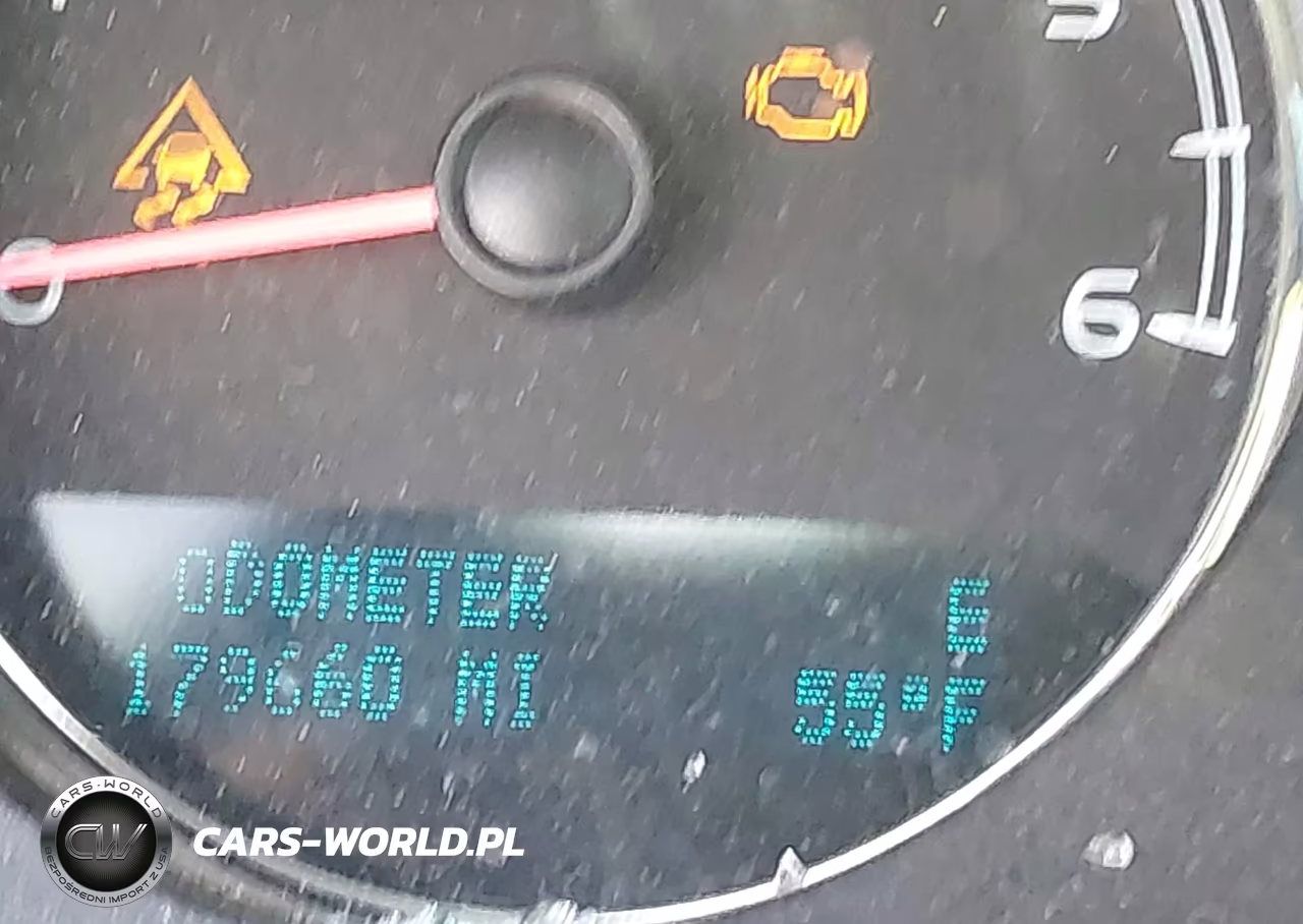 2011 Chevrolet Tahoe Lt VIN:1GNSKBE09BR354855 - 15