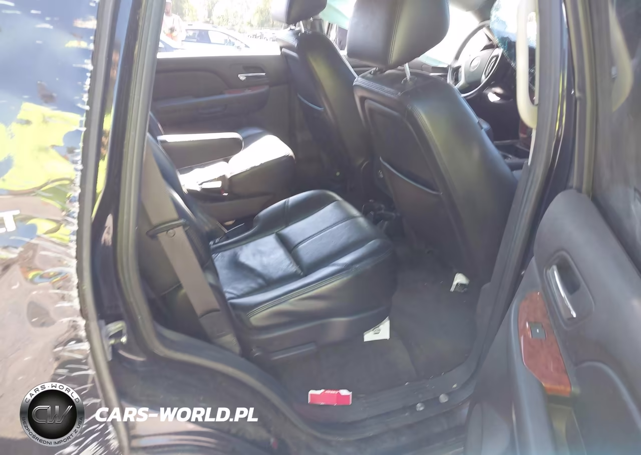 2011 Chevrolet Tahoe Lt VIN:1GNSKBE09BR354855 - 8