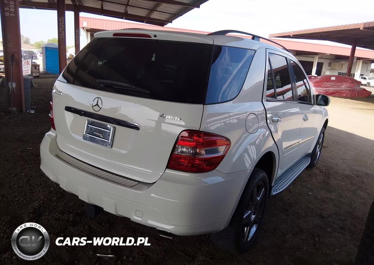 2008 Mercedes-Benz Ml 550 4Matic VIN:4JGBB72E08A423568 - 4
