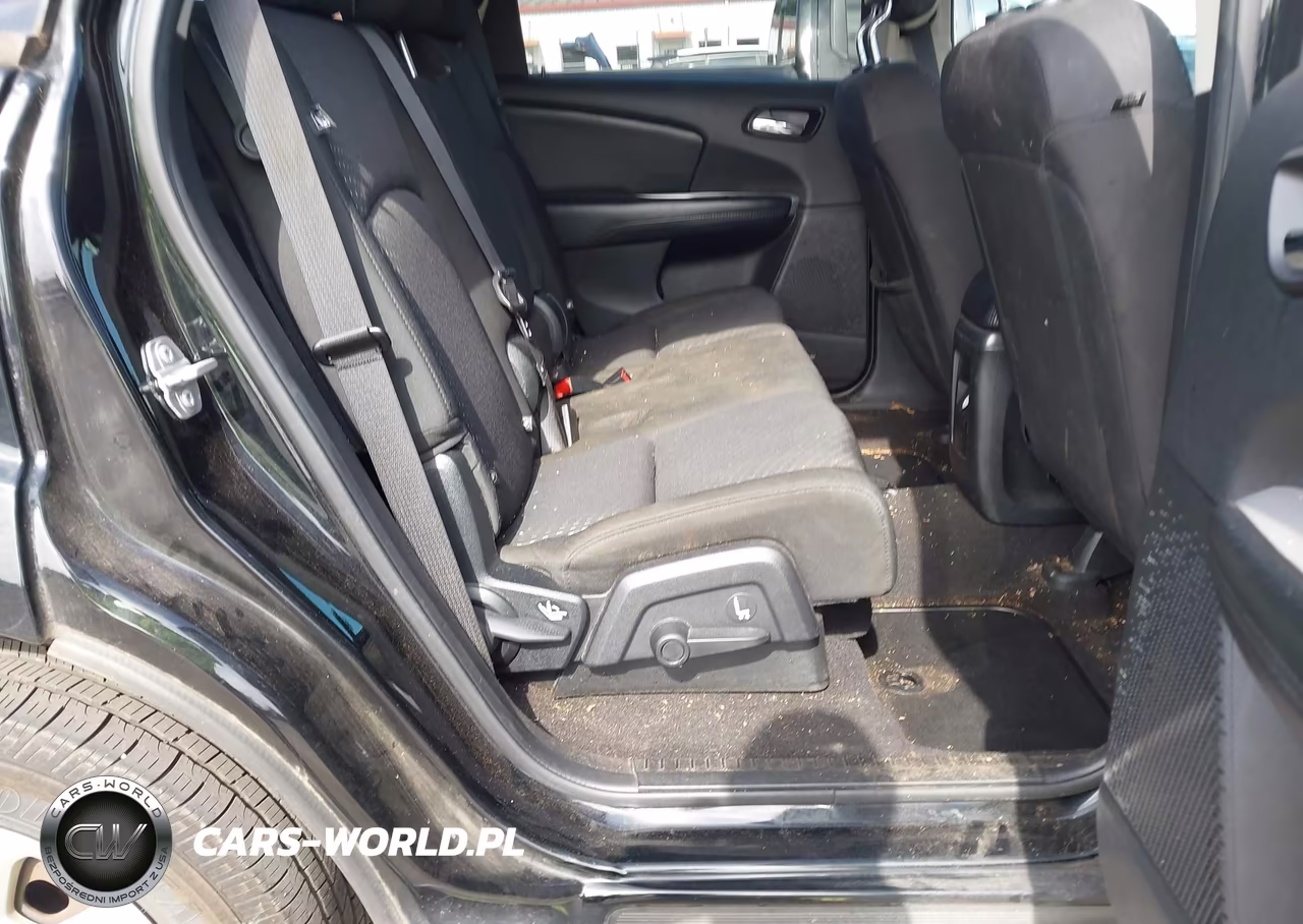 2018 Dodge Journey Se VIN:3C4PDCAB5JT506657 - 8
