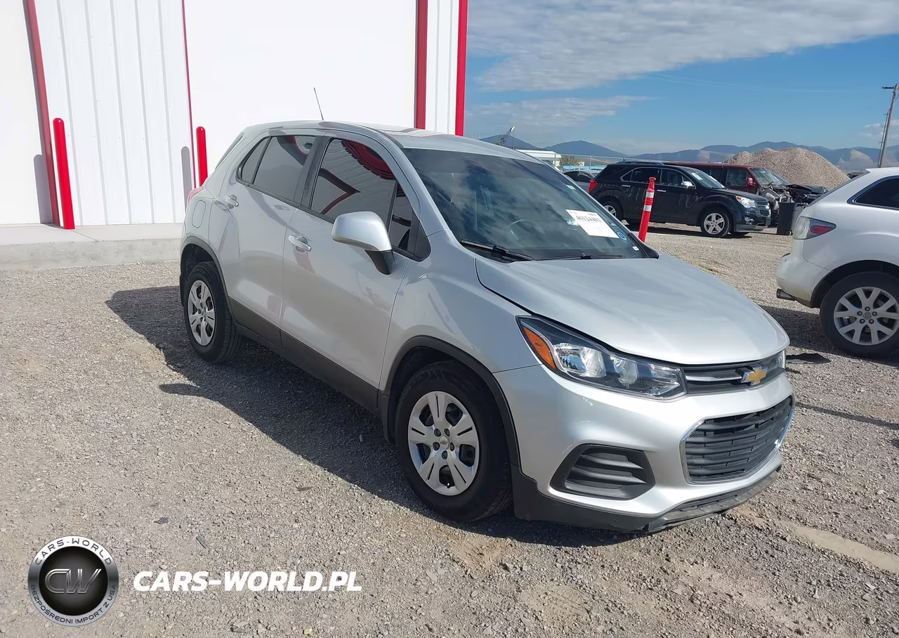 2018 Chevrolet Trax Ls VIN:3GNCJKSB8JL308176 - 1