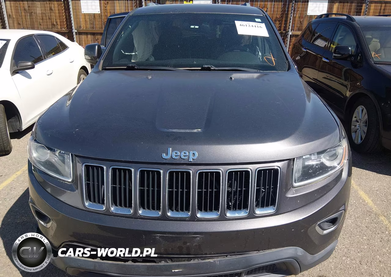 2015 Jeep Grand Cherokee Laredo VIN:1C4RJEAG3FC218292 - 13