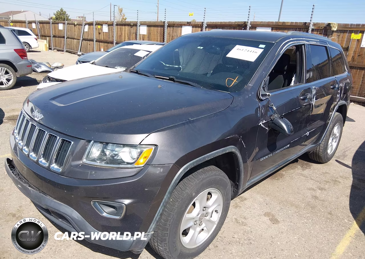 2015 Jeep Grand Cherokee Laredo VIN:1C4RJEAG3FC218292 - 2