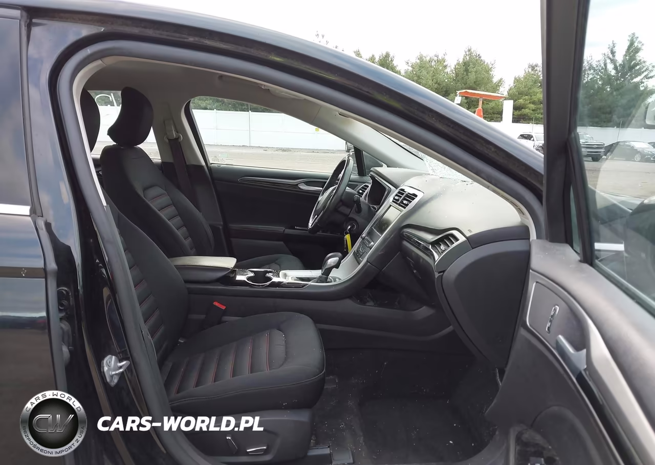 2016 Ford Fusion Se VIN:3FA6P0H7XGR191837 - 5