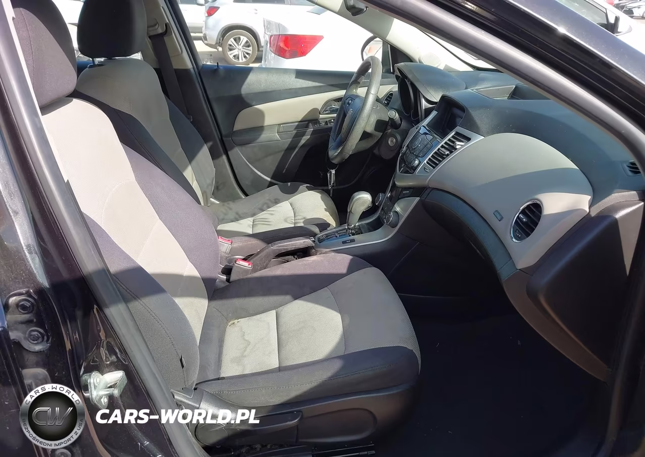 2014 Chevrolet Cruze Ls Auto VIN:1G1PA5SH0E7476963 - 5