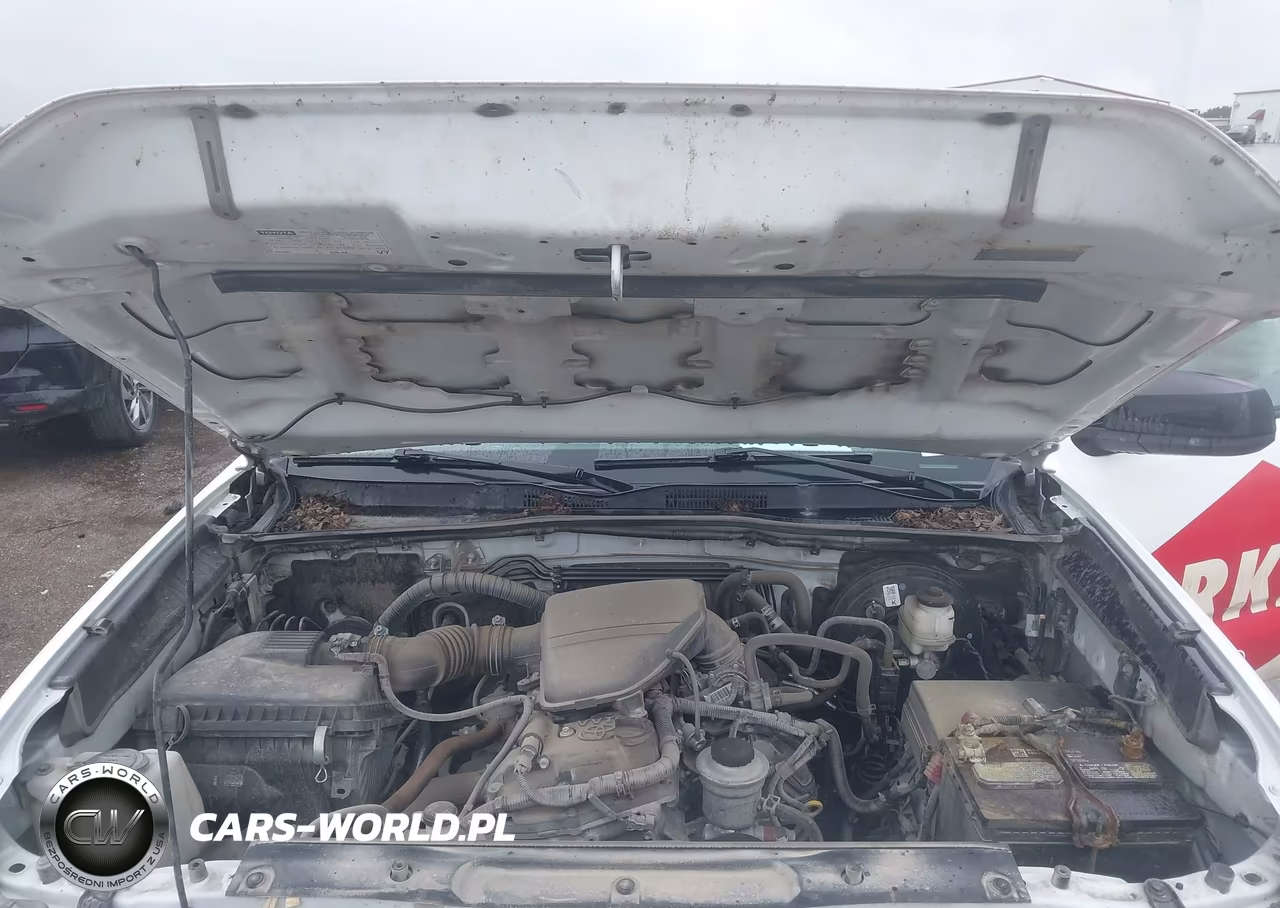 2023 Toyota Tacoma Sr VIN:3TYRX5GN8PT078460 - 10