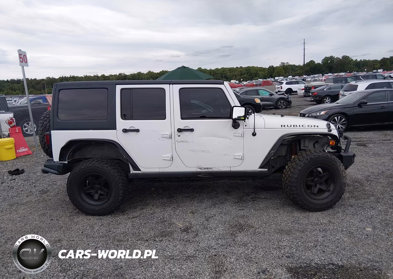 2012 Jeep Wrangler Unlimited Rubicon VIN:1C4BJWFG3CL278018 - 13