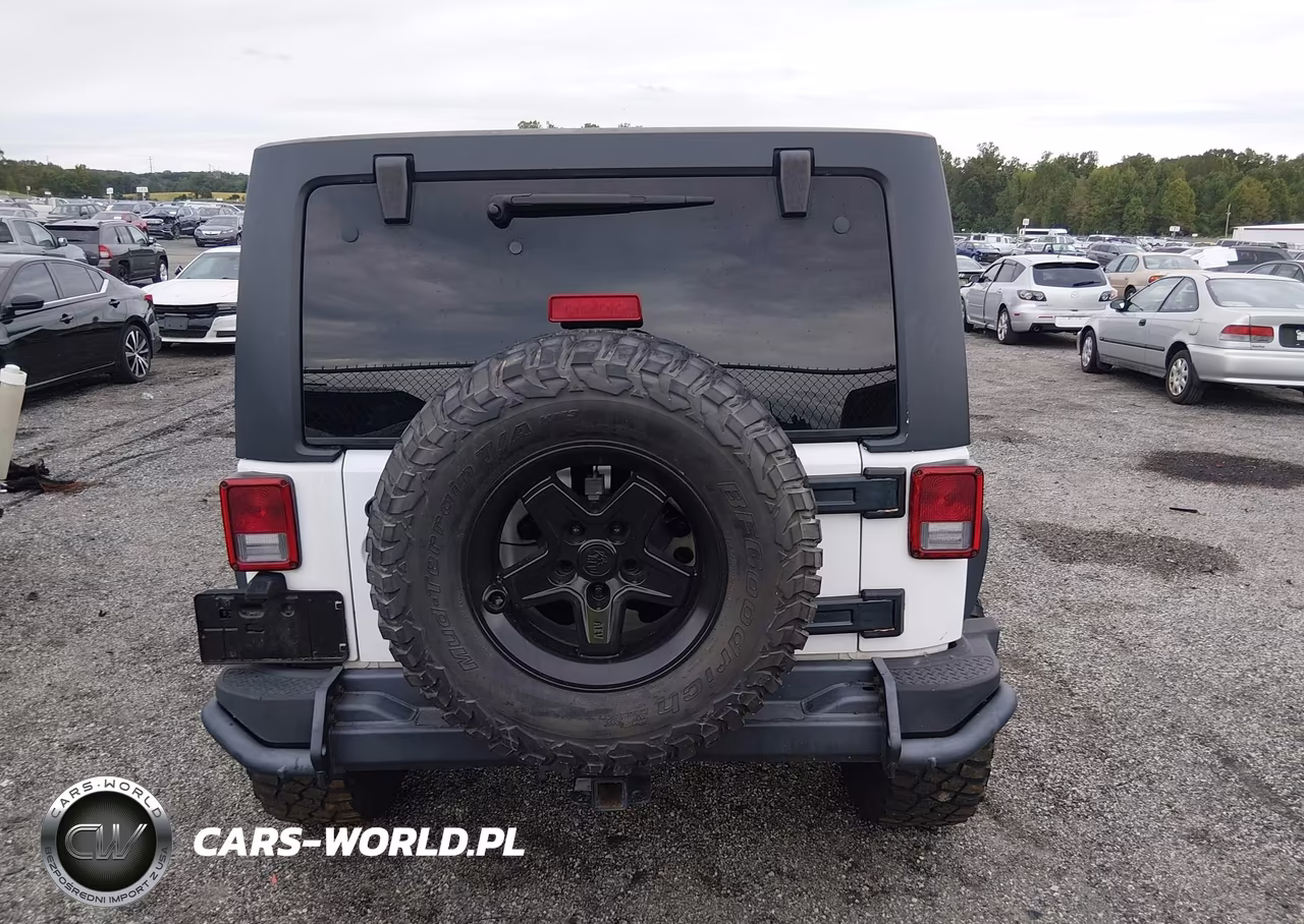 2012 Jeep Wrangler Unlimited Rubicon VIN:1C4BJWFG3CL278018 - 16