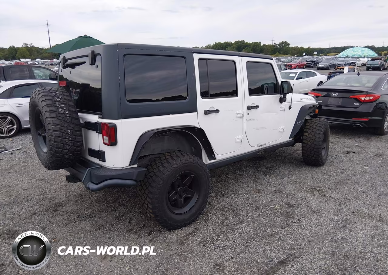 2012 Jeep Wrangler Unlimited Rubicon VIN:1C4BJWFG3CL278018 - 4